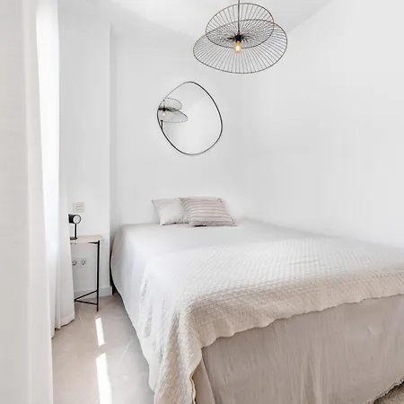 La Maestranza Luxury Views Nueva Andalucia 马尔韦利亚