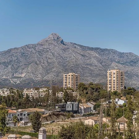 La Maestranza Luxury Views Nueva Andalucia 公寓 马尔韦利亚