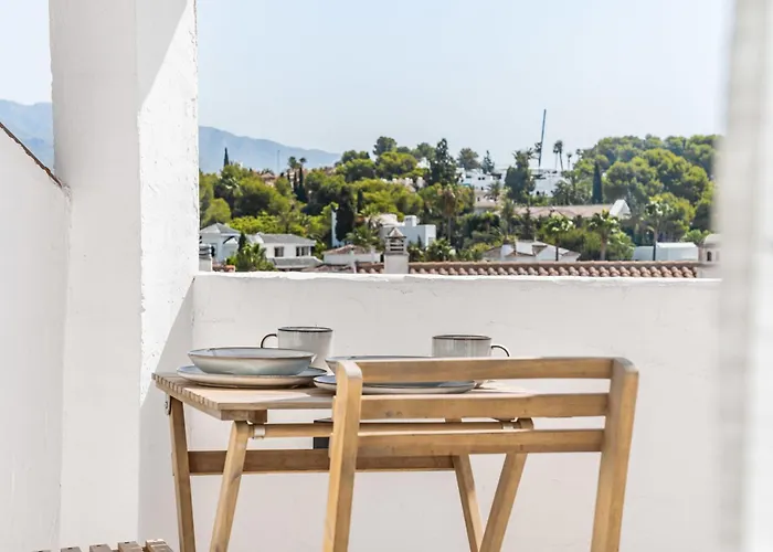 La Maestranza Luxury Views Nueva Andalucia Apartament
