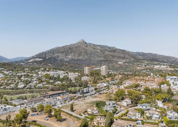 La Maestranza Luxury Views Nueva Andalucia